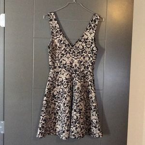 Forever 21 A line patterned mini dress